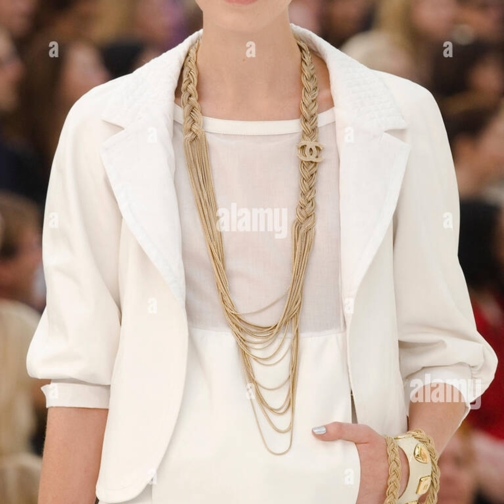 RARE Chanel 2007 Runway Necklace